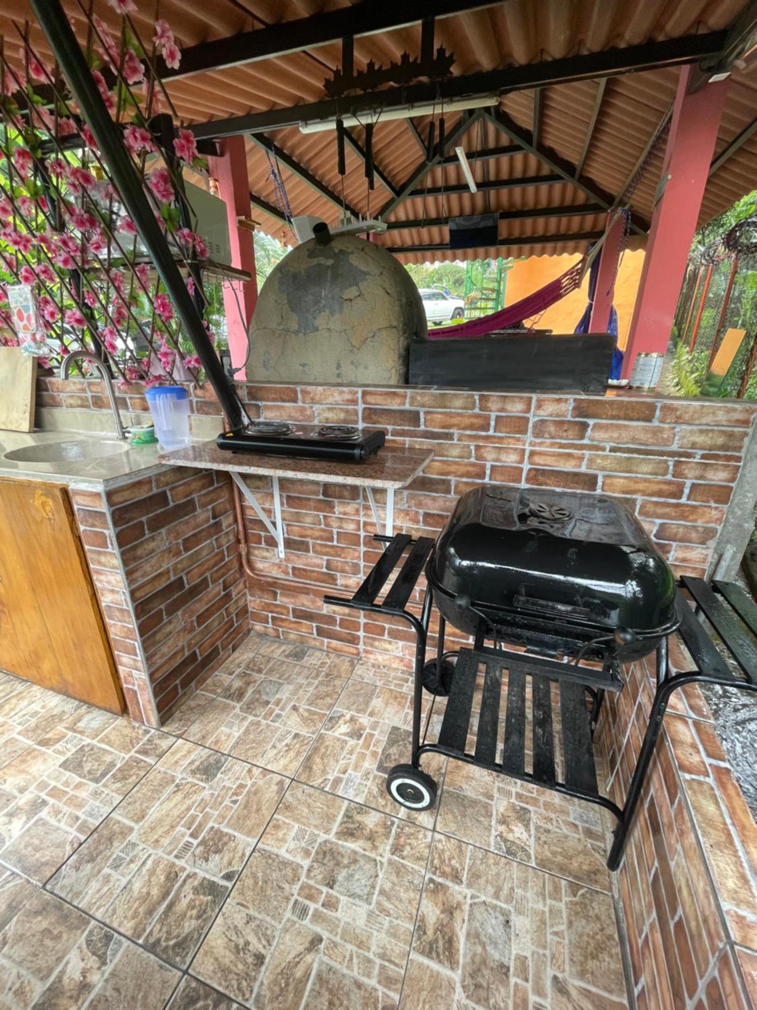 Hostal La India Dormida El Valle de Anton ภายนอก รูปภาพ